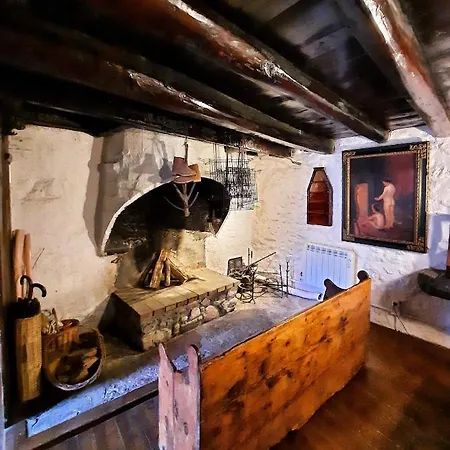 Casa vacanze L' Antiga Cadarnera Bor